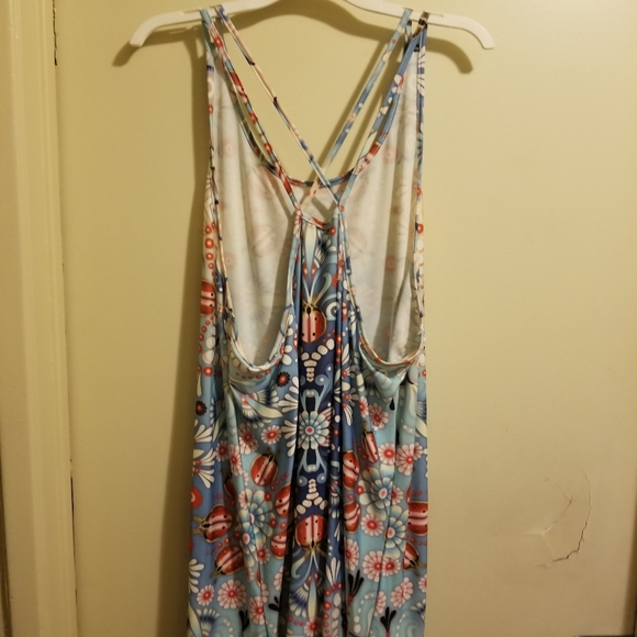 Flowy knee length sundress - Picture 2 of 2
